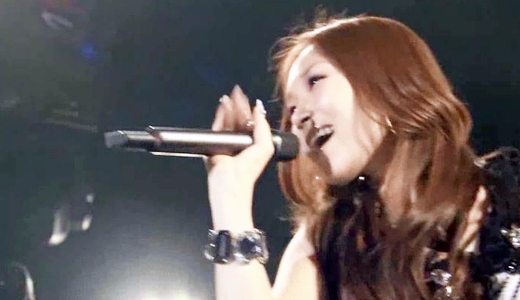 愛内里菜CM画像グロップ